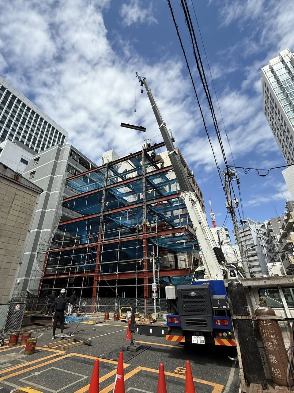 550046605_3248956338613058_5030234778988663534_n 上棟5日目